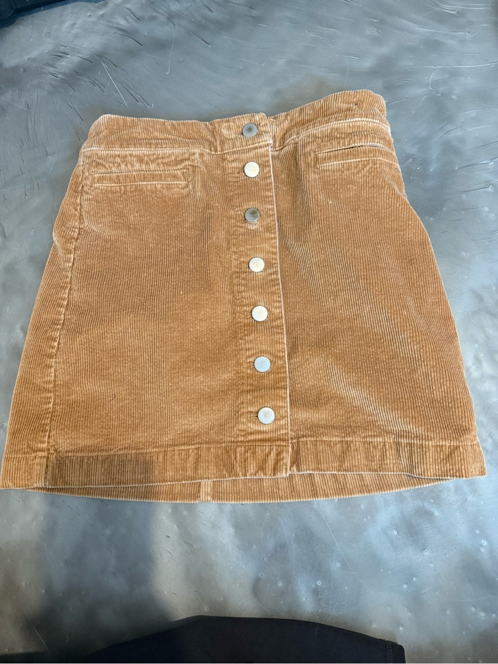 Wilfred Suede-Look Button-Front Mini Skirt in Brown - Picture 2 of 4